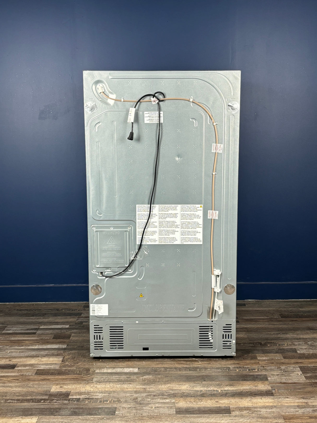 Frigidaire - Gallery 36 in. 27.2 cu. ft. 4 Door French Door Standard Depth Refrigerator, Stainless Steel w/Internal Water Dispenser