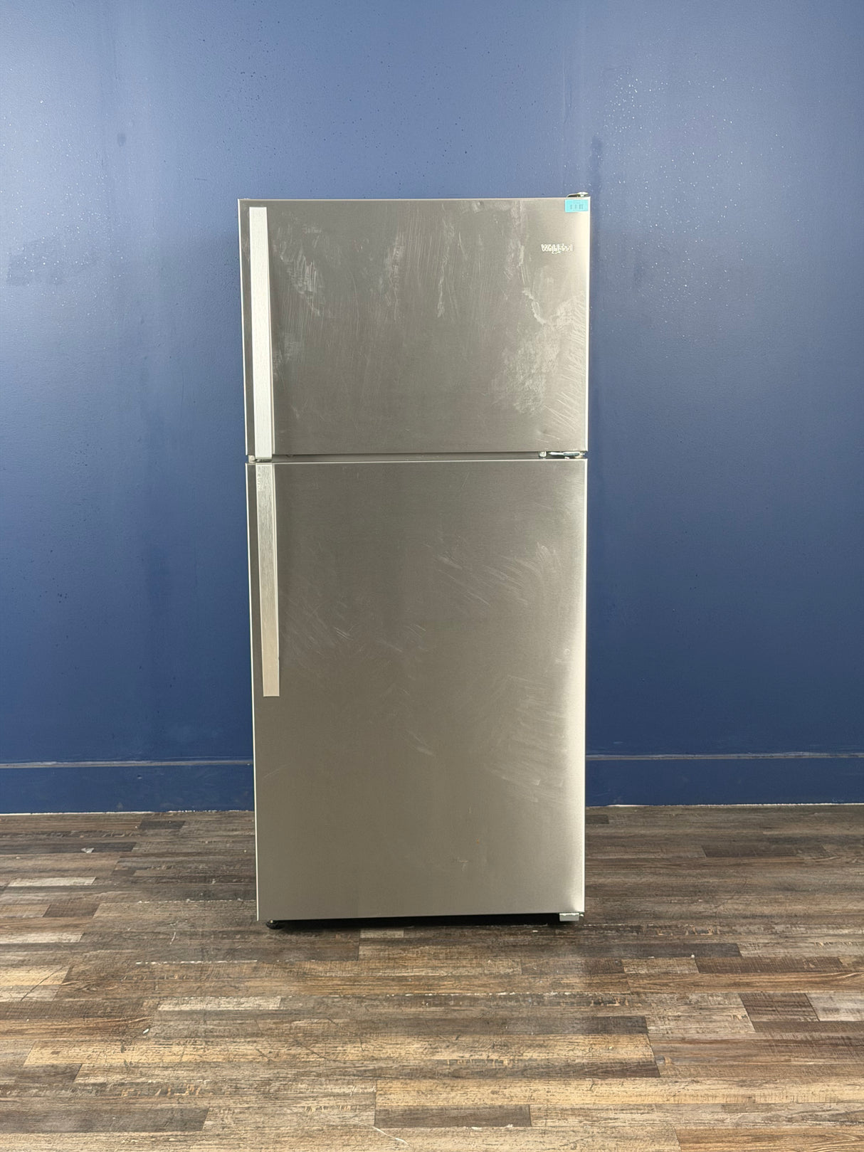 Whirlpool - 18.25 cu. ft. Top Freezer Built-In and Standard Refrigerator in Monochromatic Stainless Steel