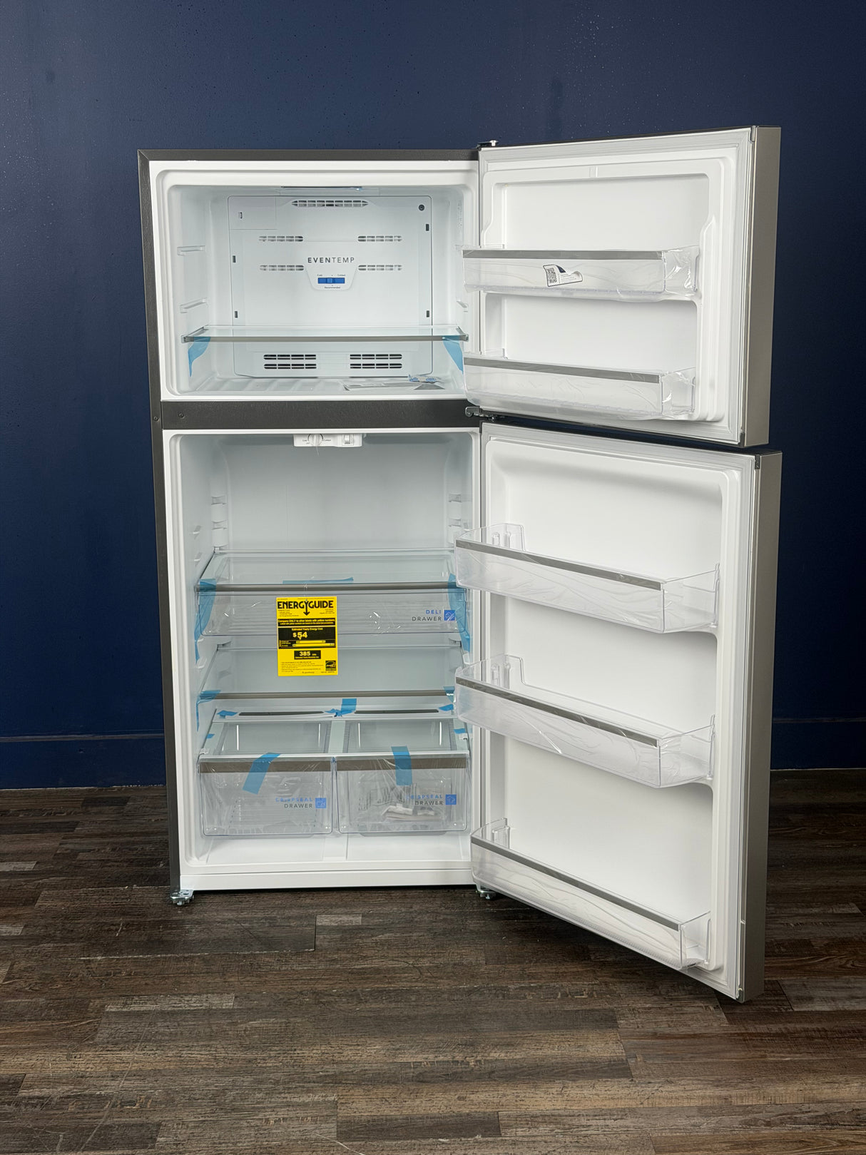 Frigidaire - 30 in. 20 cu. ft. Top Freezer Refrigerator in Smudge-Proof Stainless Steel, Energy Star