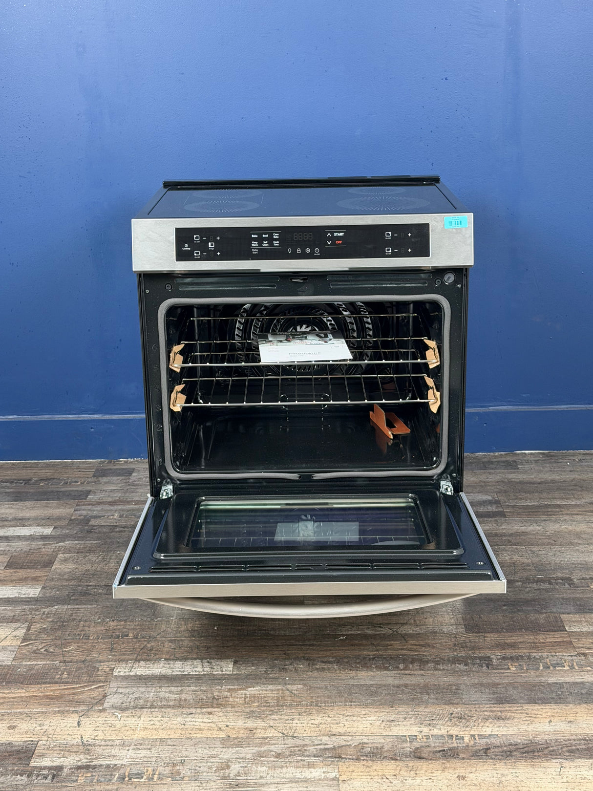 Frigidaire - 30 in 5.3 cu.ft. 4-Burner Element Slide-In Front Control Self-Cleaning Induction Range w/ Convection in Stainless Steel