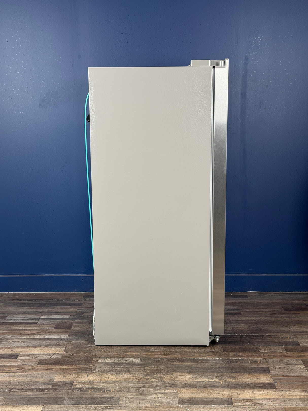 Frigidaire - 33 in. 22.3 cu. ft. Standard Depth Side by Side Refrigerator in Stainless Steel