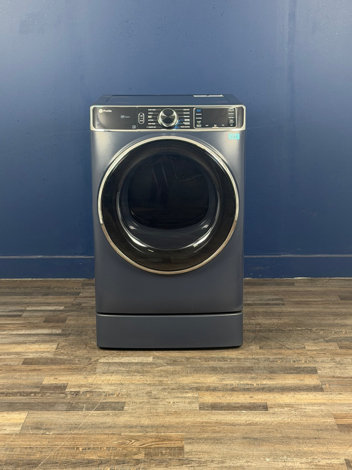 GE Profile - Profile 7.8 cu. ft. vented Gas Dryer in Sapphire Blue with Steam and Sanitize Cycle, ENERGY STAR