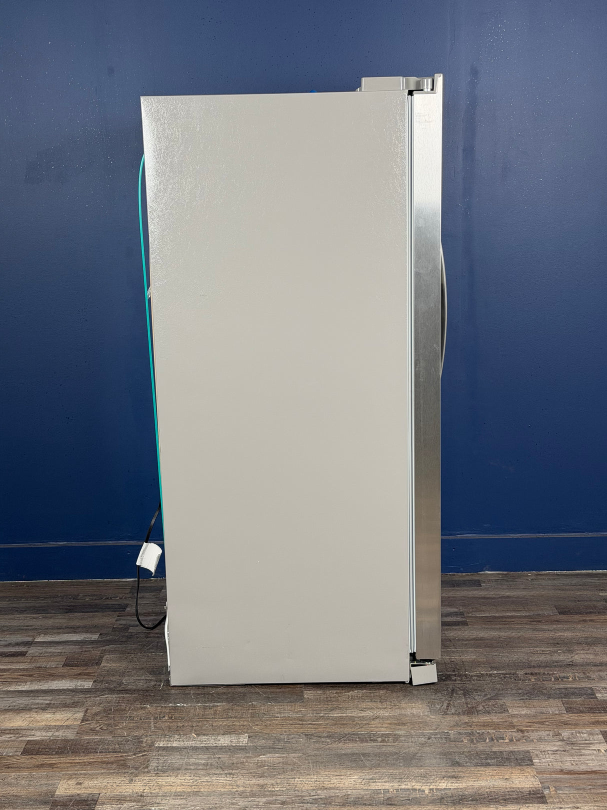 Frigidaire - 33 in. 22.3 cu. ft. Standard Depth Side by Side Refrigerator in Stainless Steel