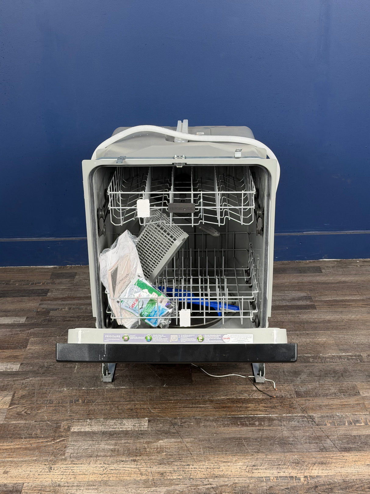 Frigidaire - 24 in. Black Front Control Smart Built-In Tall Tub Dishwasher