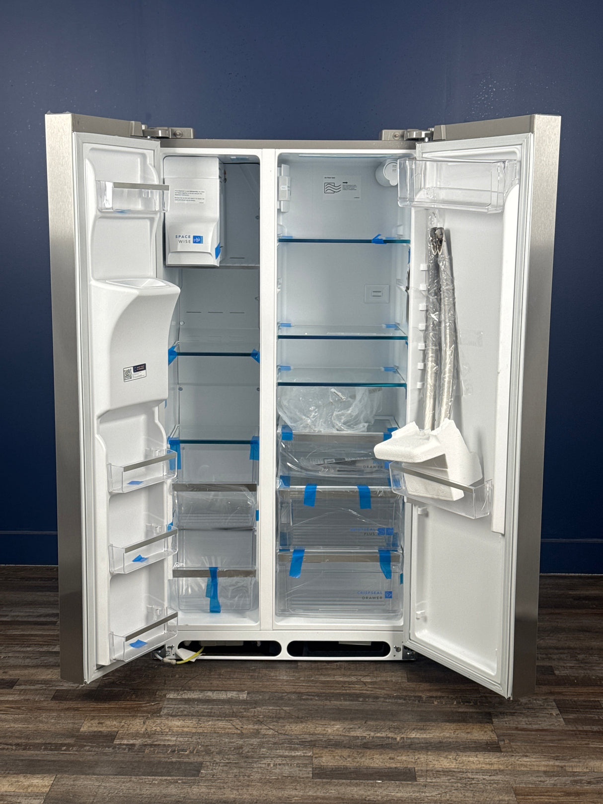 Frigidaire - 22.3 cu ft Counter-Depth 36-in Wide Side-by-Side Refrigerator with Ice Maker ,Water and Ice Dispenser