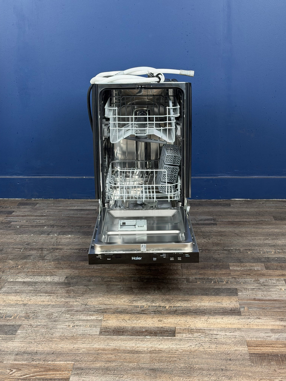 Haier - 18 in. Top Control Built-In Dishwasher in Stainless Steel with 3-Cycles