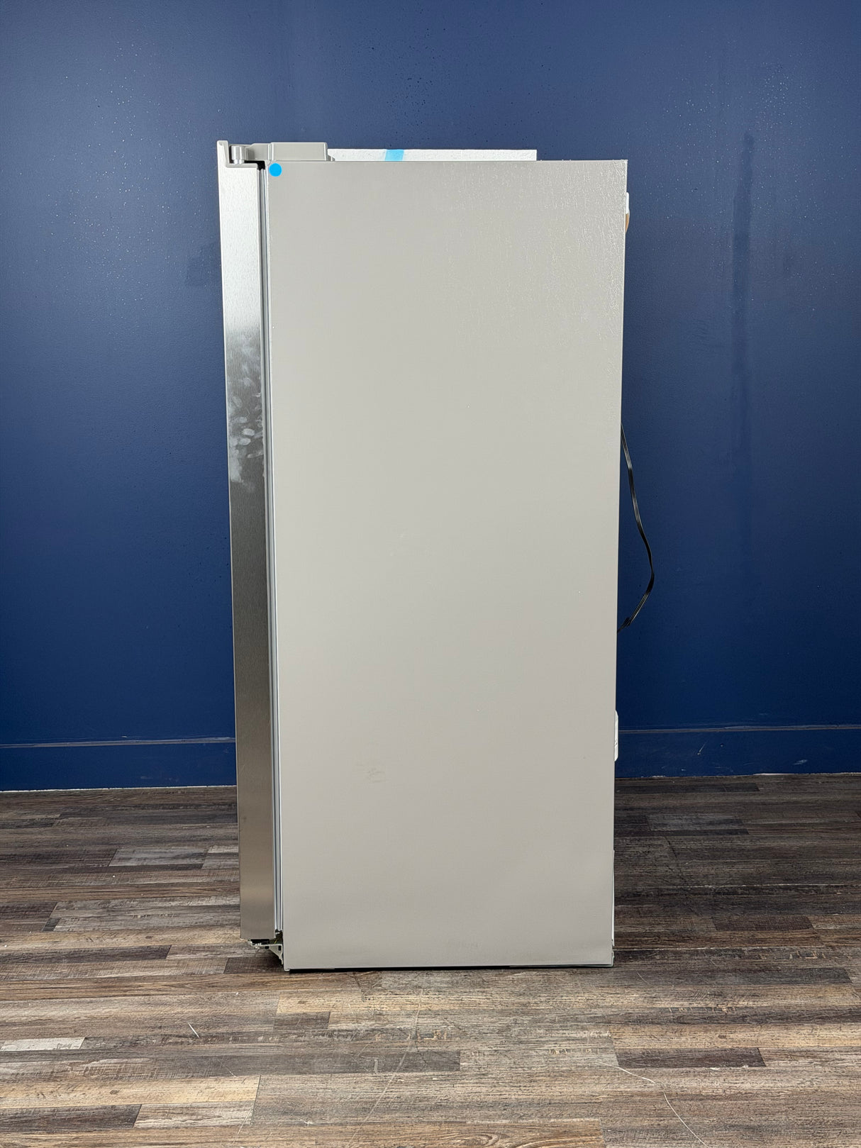 Frigidaire - 33 in. 22.3 cu. ft. Standard Depth Side by Side Refrigerator in Stainless Steel