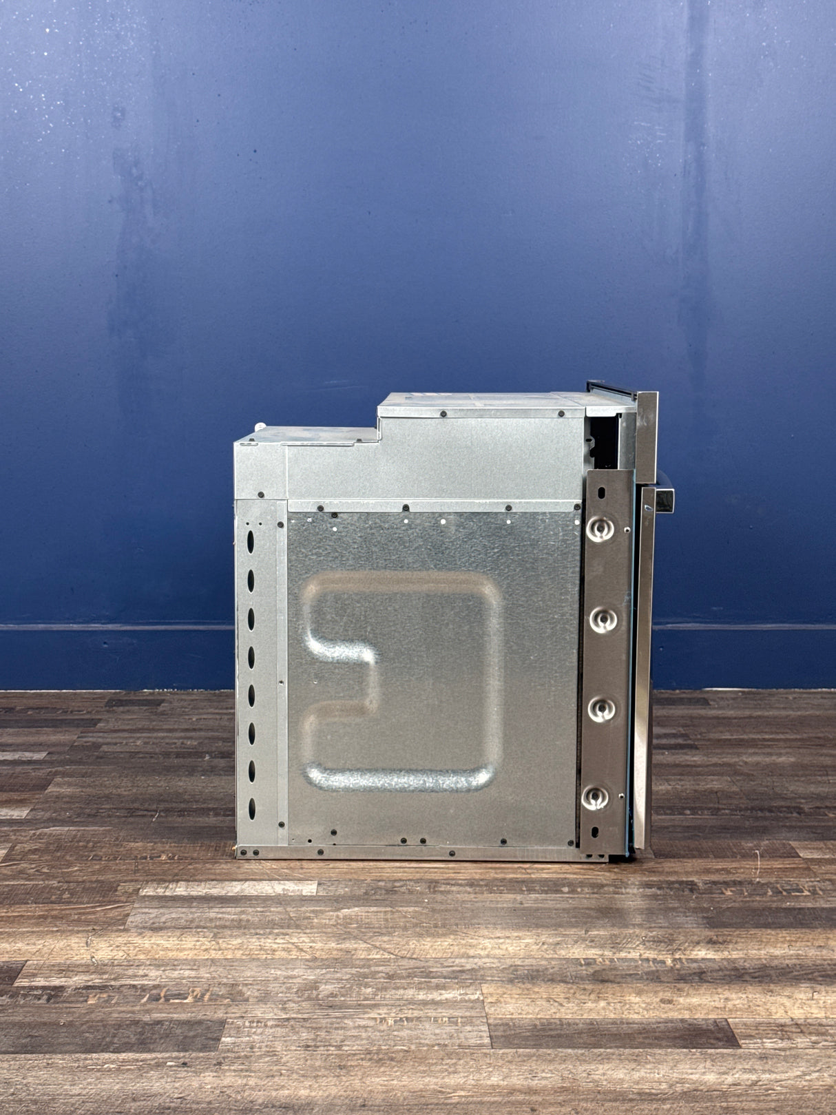 GE - 30 in. Smart Single Electric Wall Oven Self-Cleaning in Stainless Steel