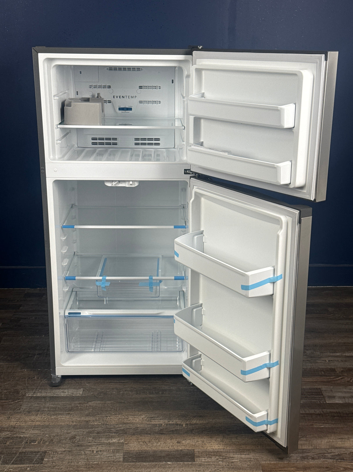 Frigidaire - 27.6 in. 14 cu. ft. Top Freezer Refrigerator in Fingerprint-Resistant Stainless Look, ENERGY STAR
