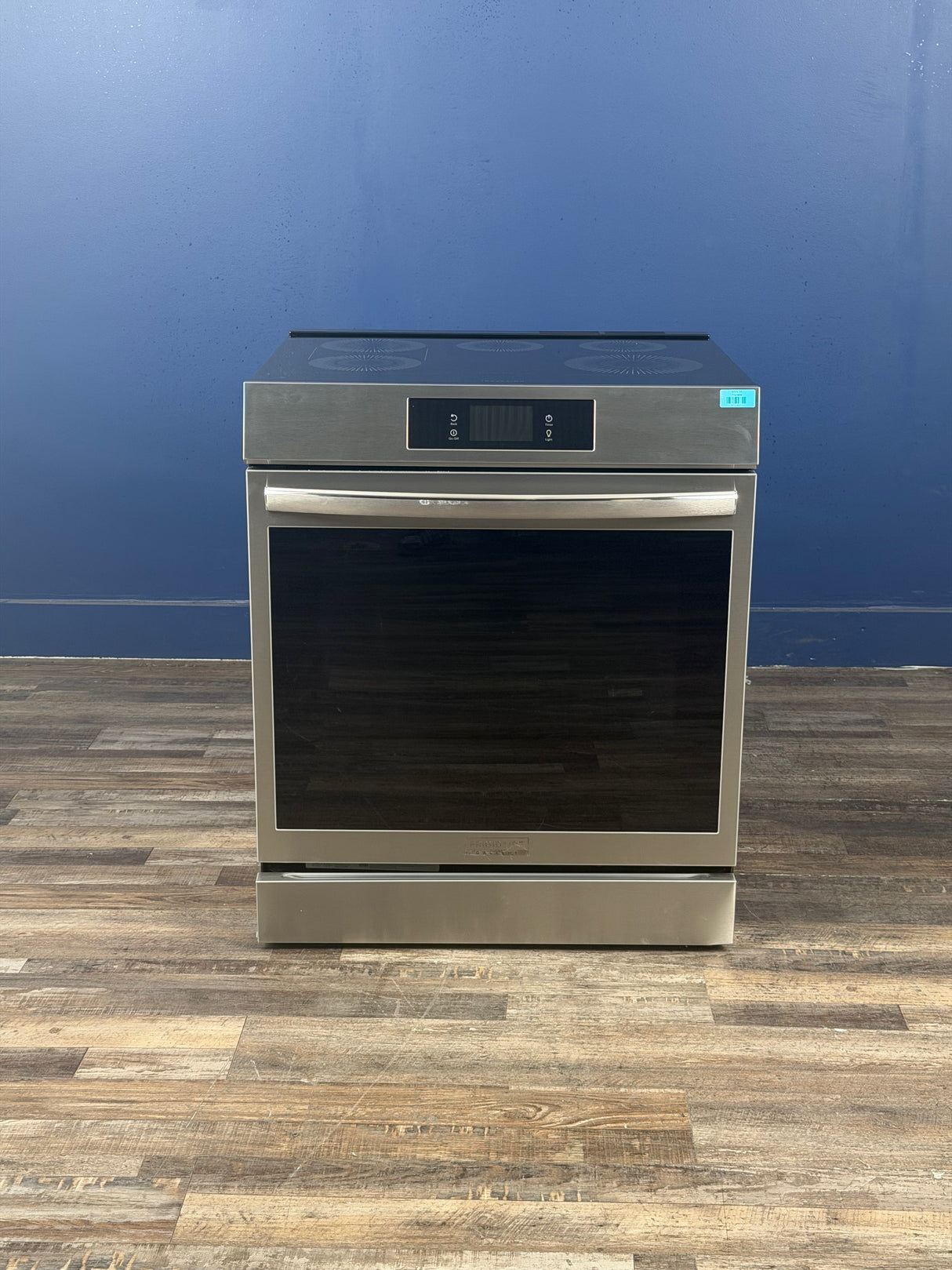 Frigidaire - Gallery 30 in 6.2 cu.ft. 5 Burner Element Slide-In Induction Range w/ Total Convection & Air Fry , SmudgeProof Stainless