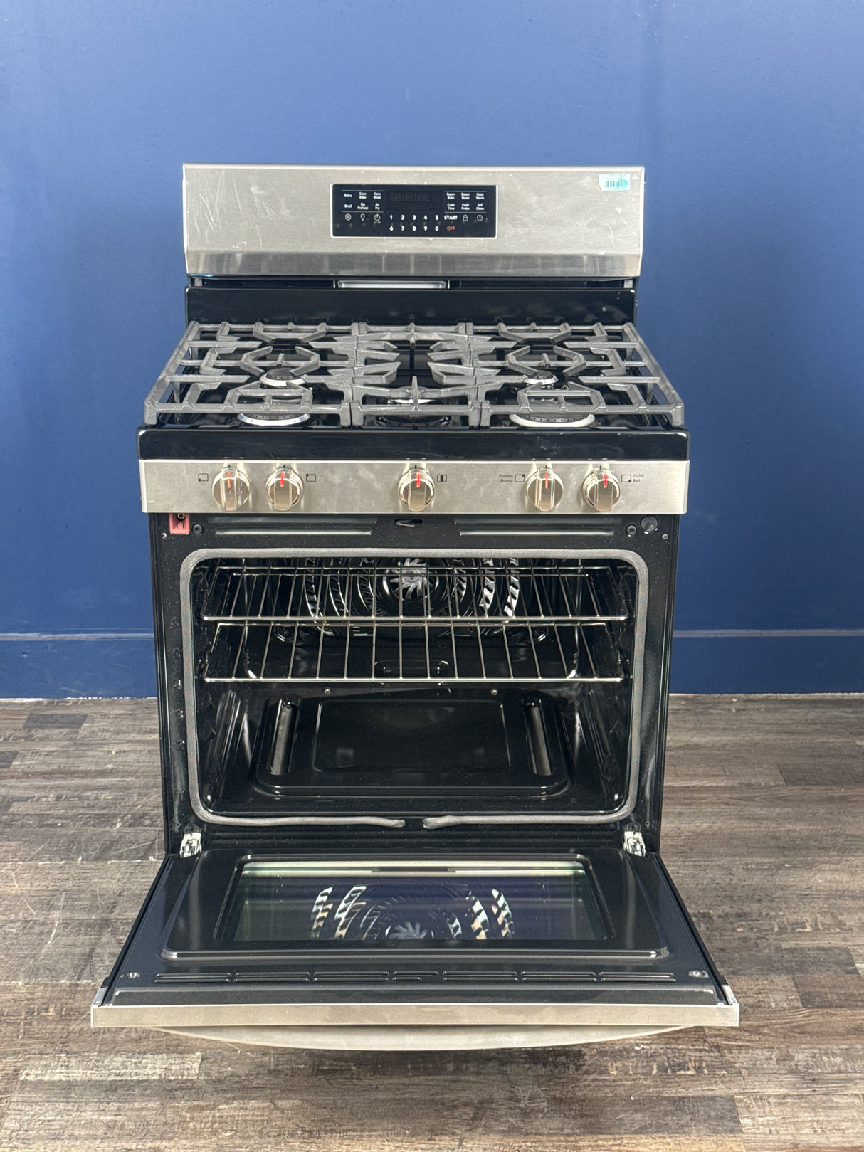 Frigidaire Gallery - 30 in. 5 Burner Freestanding Gas Range in Stainless Steel with True Convection and Air Fry