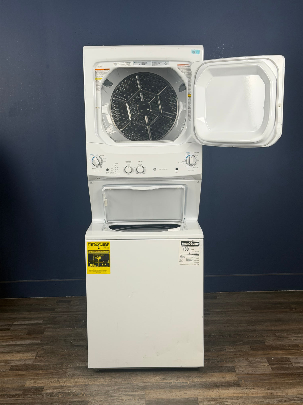 GE - 3.8 cu. ft. Washer 5.9 cu. ft. Gas Dryer Combo in White