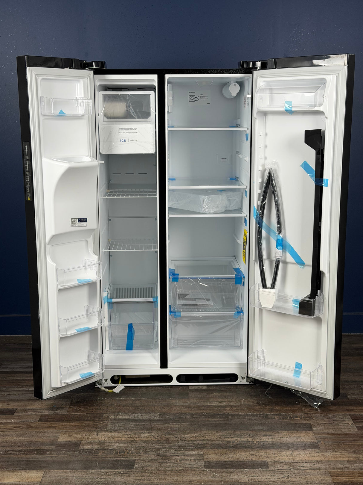 Frigidaire - 36 in. 26 cu. ft. Standard Depth Side by Side Refrigerator in Black