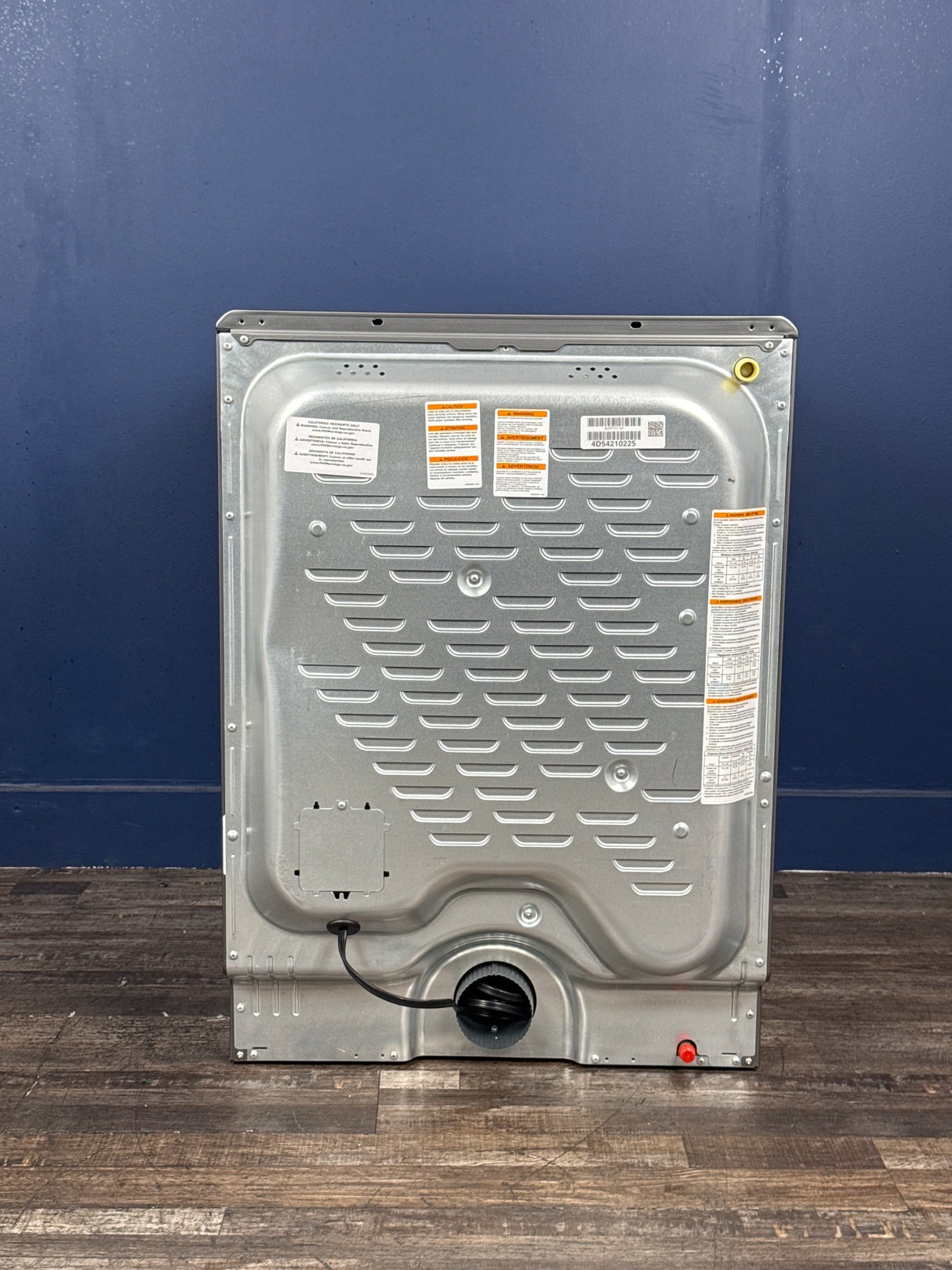 Electrolux - 8 cu. ft. Titanium Front Load Perfect Steam Gas Dryer with Predictive Dry and Instant Refresh