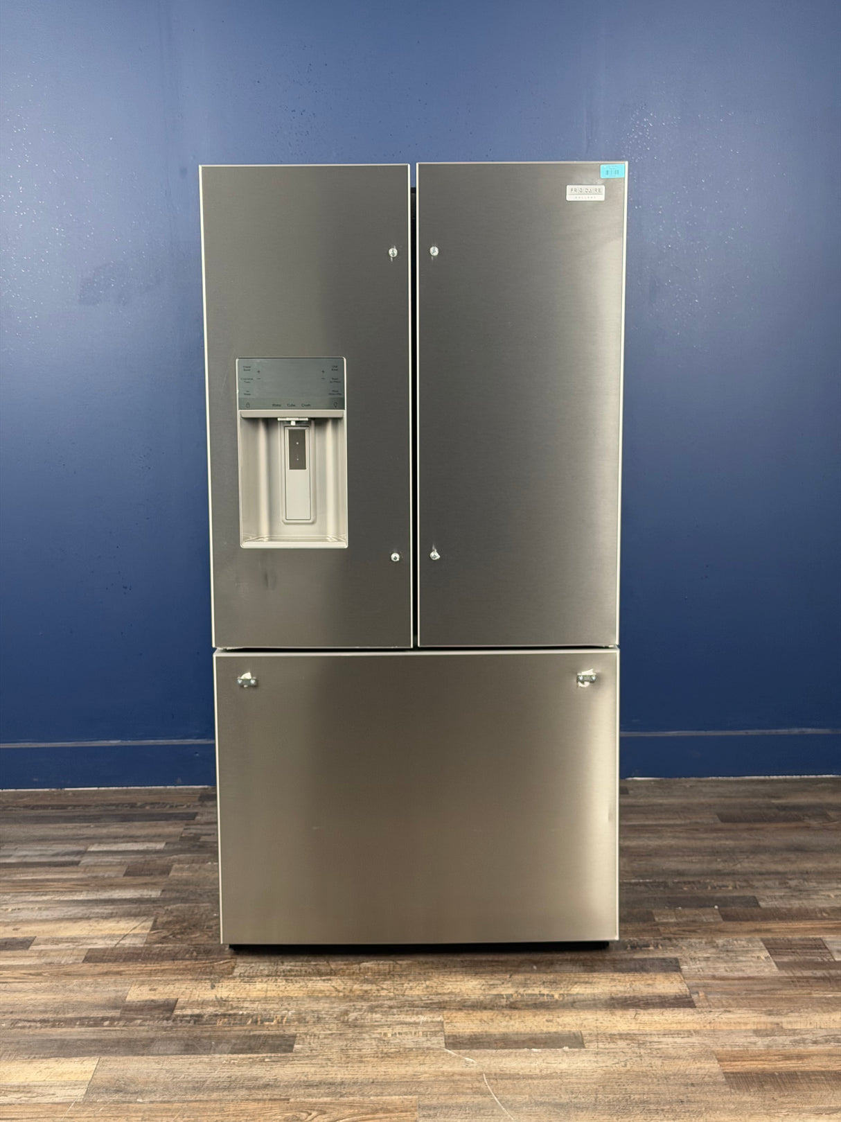 Frigidaire - Gallery 36 in. 28 cu. ft. Standard Depth French Door Refrigerator in Smudge-Proof Stainless Steel with Dual Ice Maker
