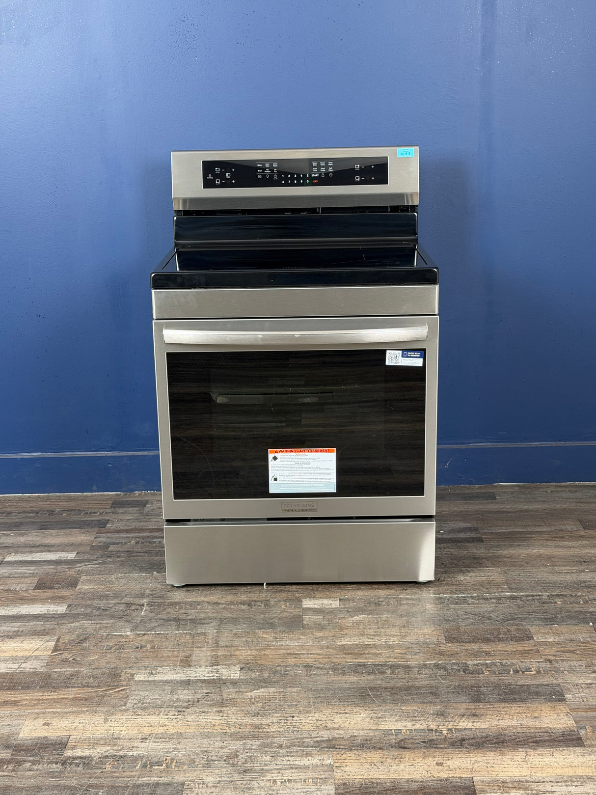 Frigidaire - Gallery 30 in. 4 Element Free-Standing Induction Range in Stainless Steel with Air Fry and Total Convection