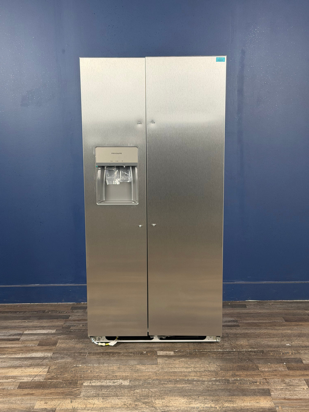 Frigidaire - 33 in. 22.3 cu. ft. Standard Depth Side by Side Refrigerator in Stainless Steel