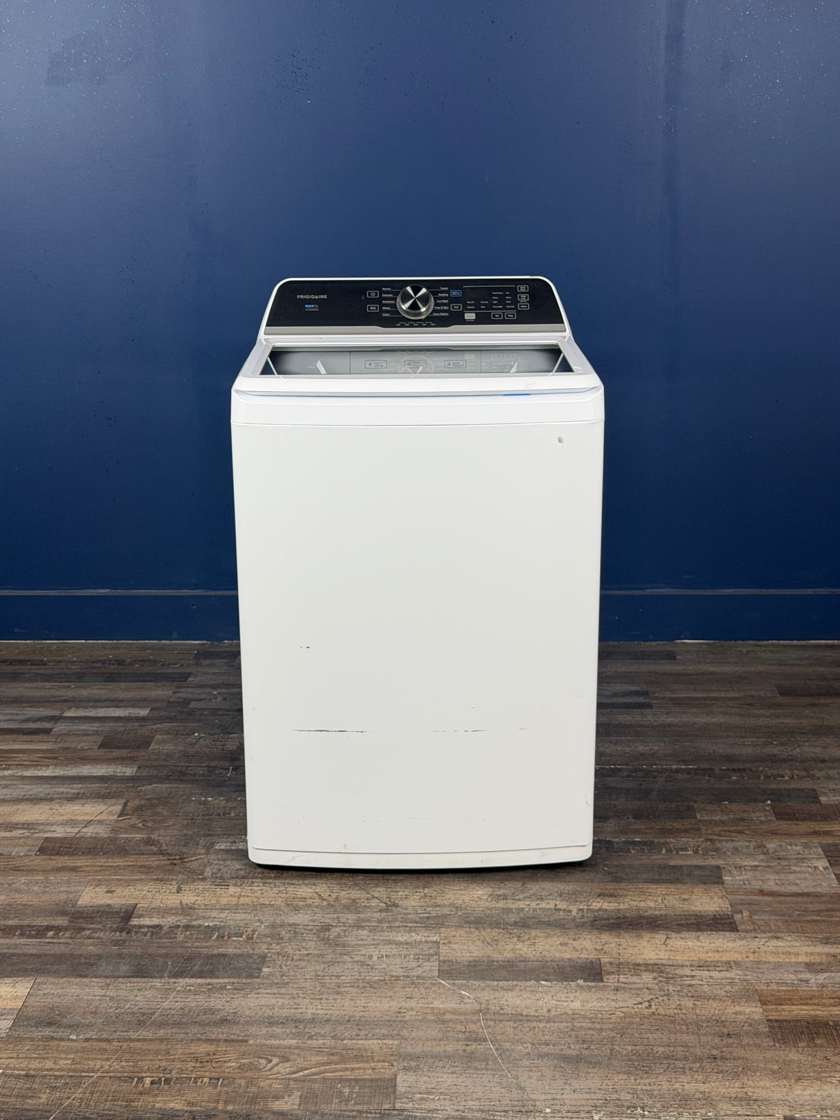 Frigidaire - 4.4 Cu. Ft. Top Load Washer in White with Max Fill Option
