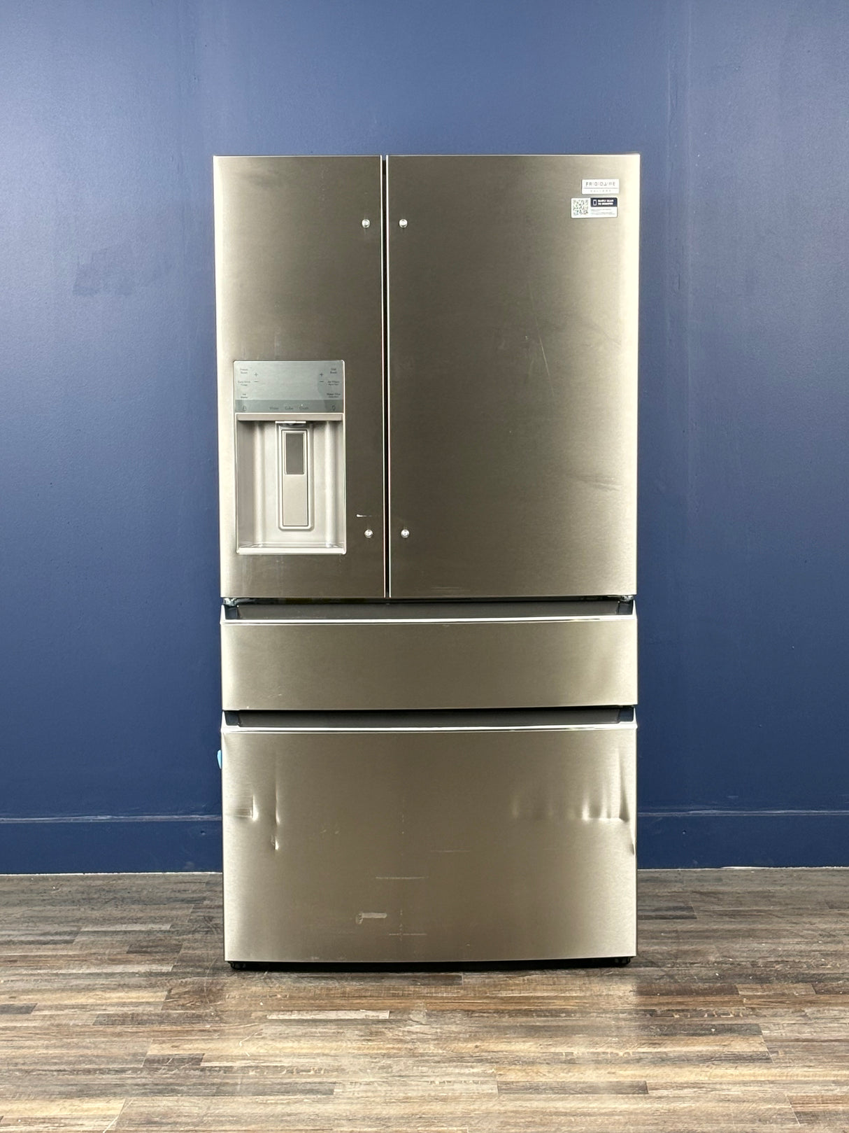 Frigidaire - Gallery 36 in. 22 cu. ft. Counter-Depth 4-Door French Door Refrigerator in Smudge-Proof Stainless Steel