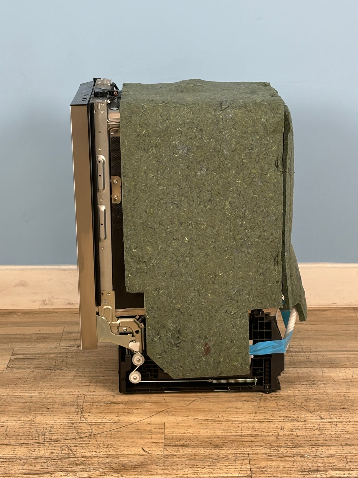 Haier - 18 in. Top Control Built-In Dishwasher in Stainless Steel with 3-Cycles