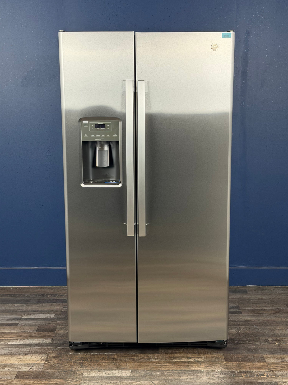 GE - 25.3 cu. ft. Side by Side Refrigerator in Fingerprint Resistant Stainless Steel, Standard Depth