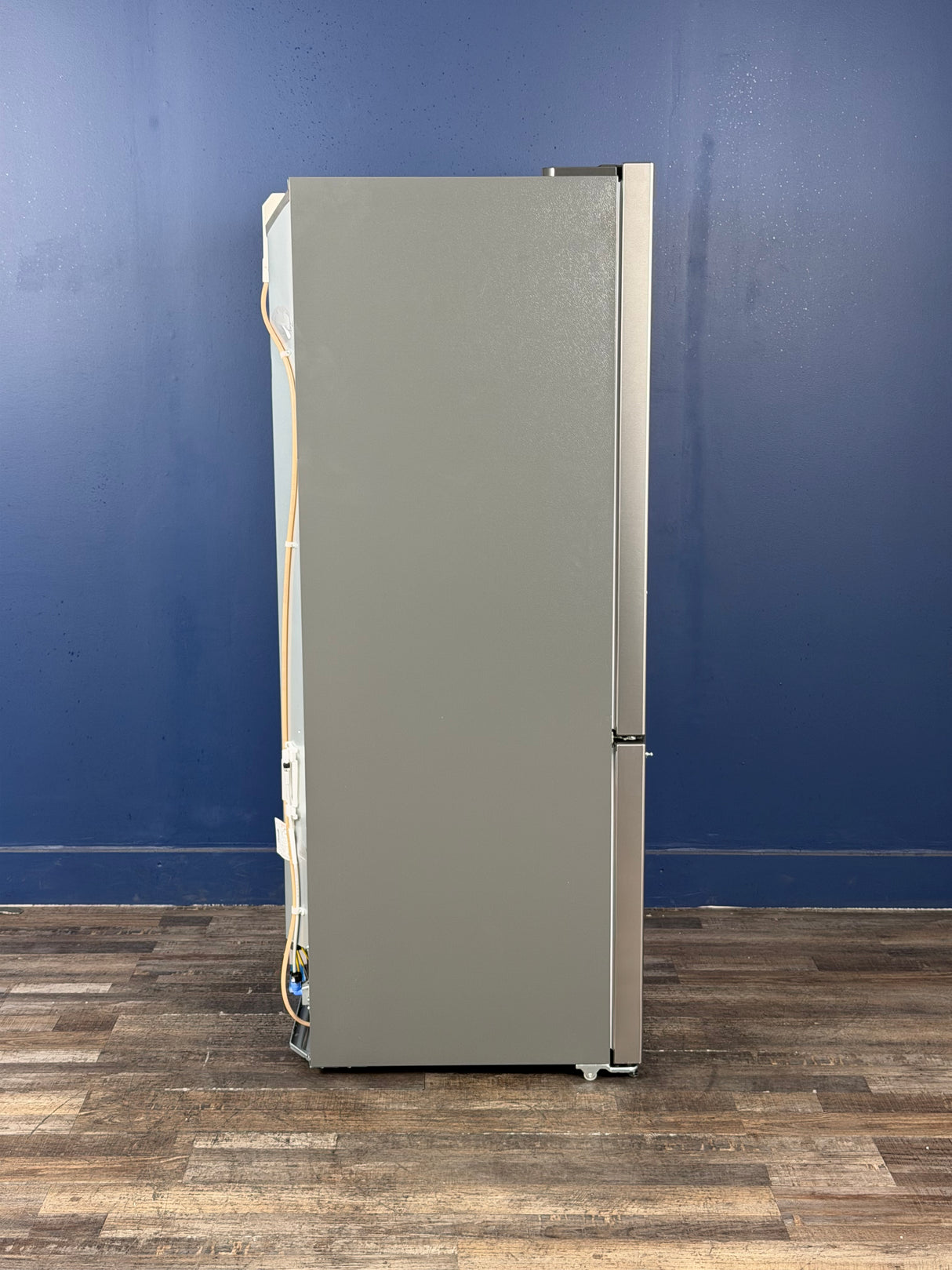 Frigidaire - 31.5 in. 18 cu. ft. Counter Depth French Door Refrigerator in Fingerprint-Resistant Stainless Look