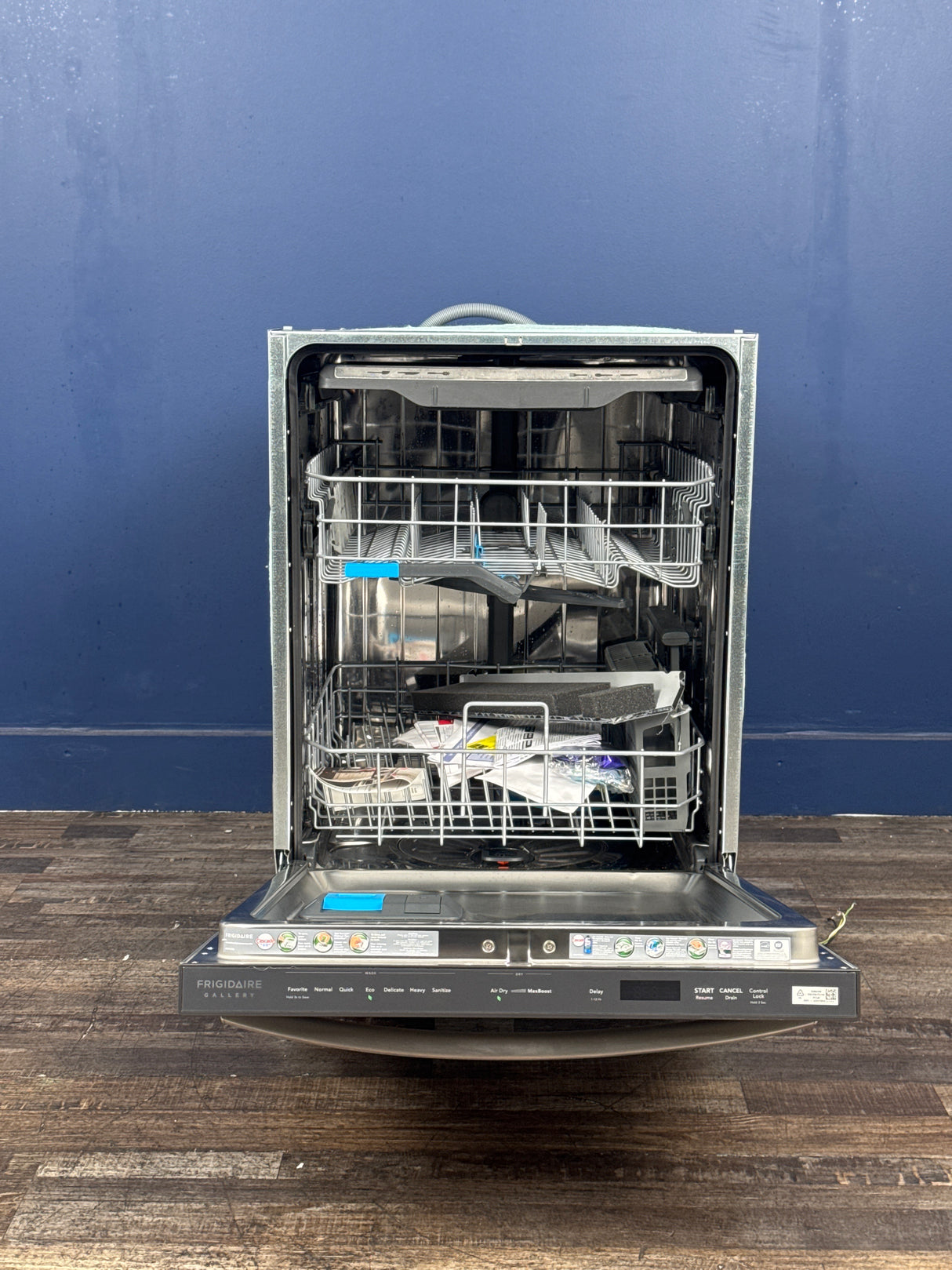 Frigidaire - Gallery 24 in Top Control Built-In Tall Tub 47 dBA Dishwasher in Stainless Steel with 7 Cycles and CleanBoost