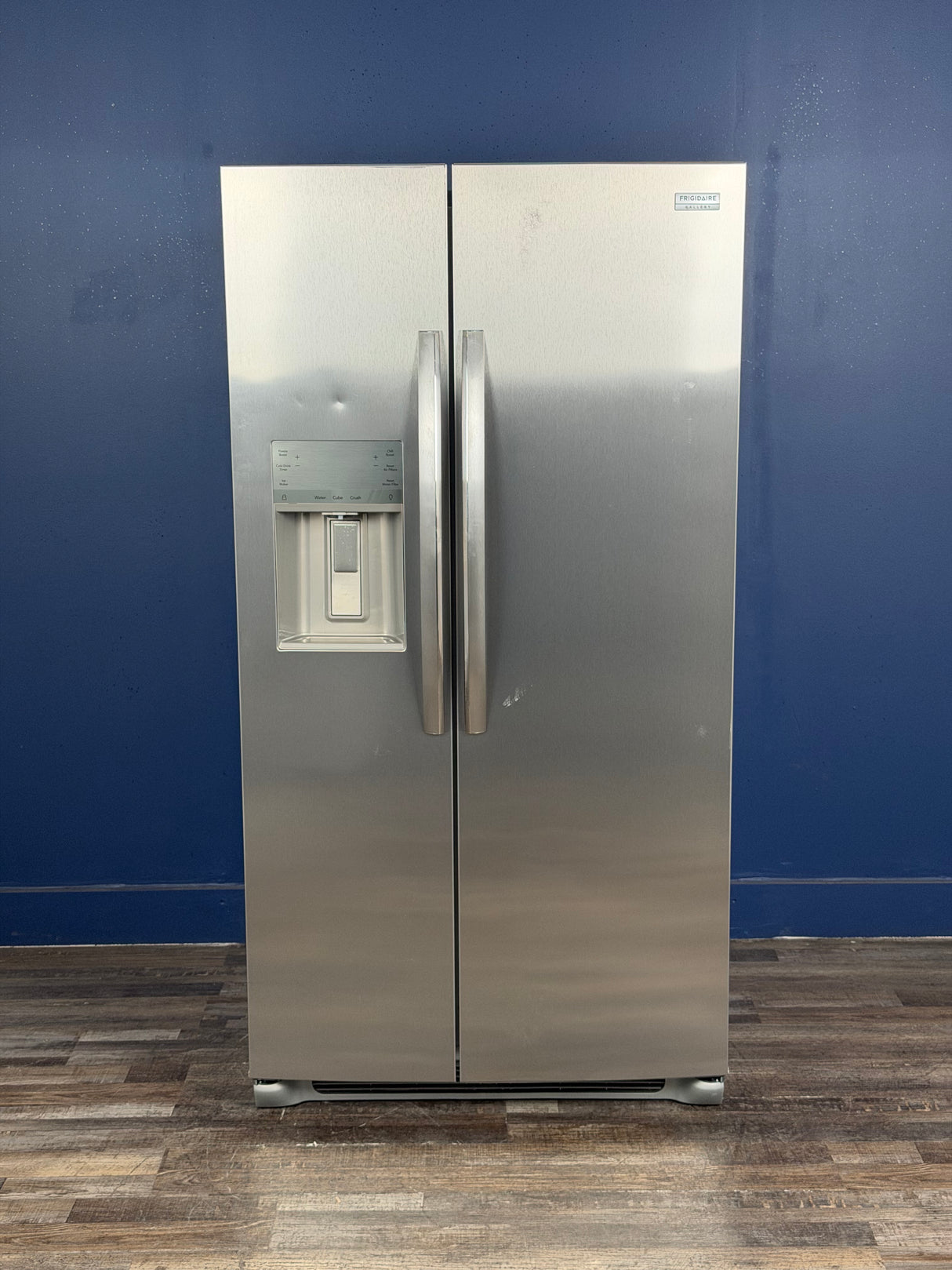 Frigidaire - Gallery 36 in. 26 cu. ft. Standard Depth Side by Side Refrigerator in Smudge-Proof Stainless Steel, ENERGY STAR