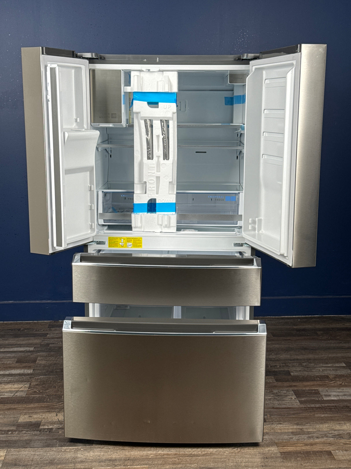 Frigidaire - Gallery 36 in. 26.3 cu. ft. 4-Door French Door Standard Depth Refrigerator in Smudge-Proof Stainless Steel