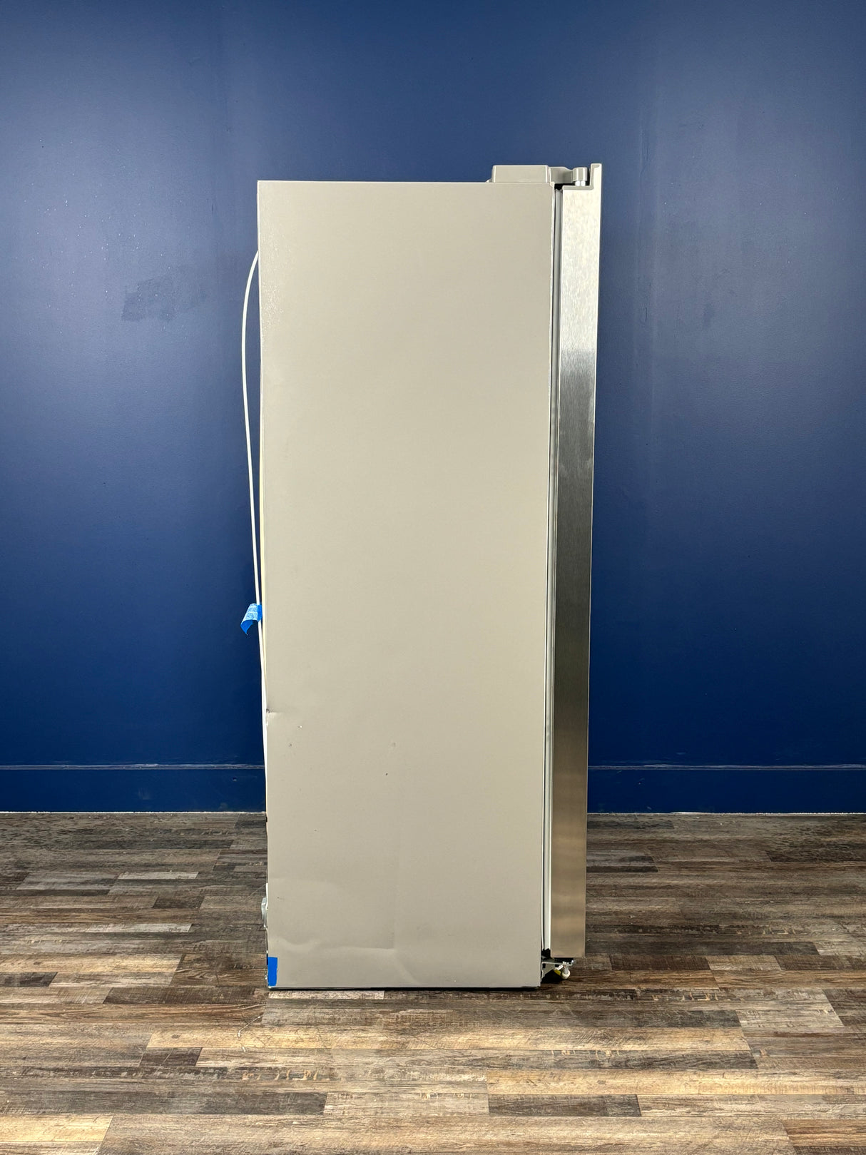Frigidaire - 36.1 in. 22.3 cu. ft. Counter Depth Side-by-Side Refrigerator in Stainless Steel