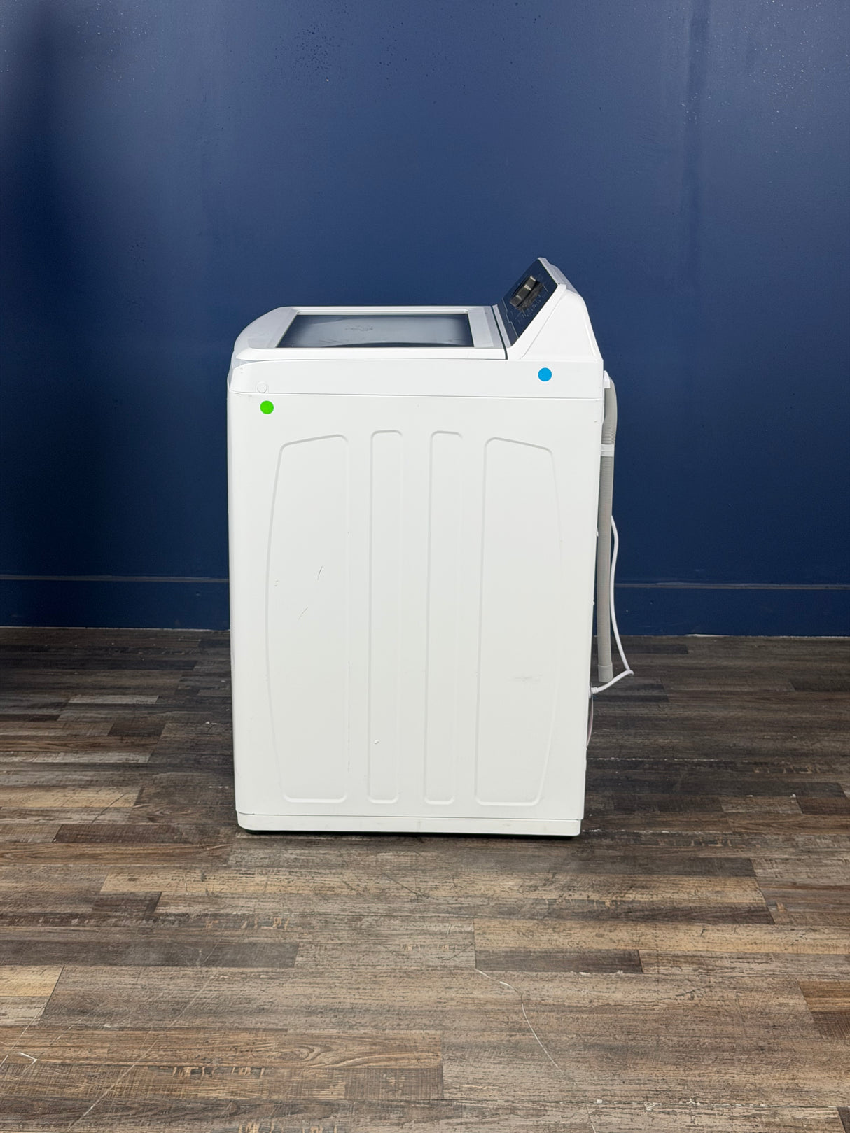 Frigidaire - 4.4 Cu. Ft. Top Load Washer in White with Max Fill Option