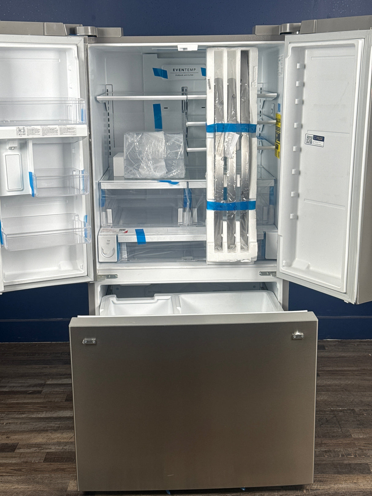 Frigidaire - 36 in 29 cu. ft. Standard Depth French Door Refrigerator in Smudge-Proof Stainless Steel with Internal Water Dispenser