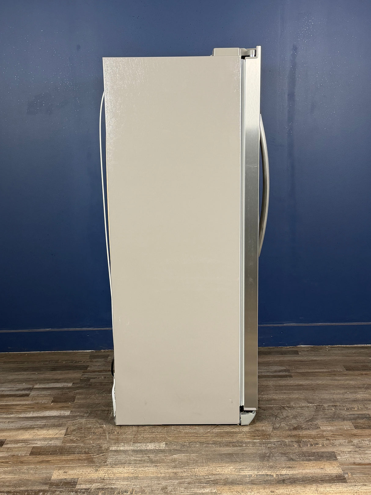 Frigidaire - Gallery 36 in. 22.3 cu. ft. Counter Depth Side-by-Side Refrigerator in Smudge-Proof Stainless Steel, ENERGY STAR