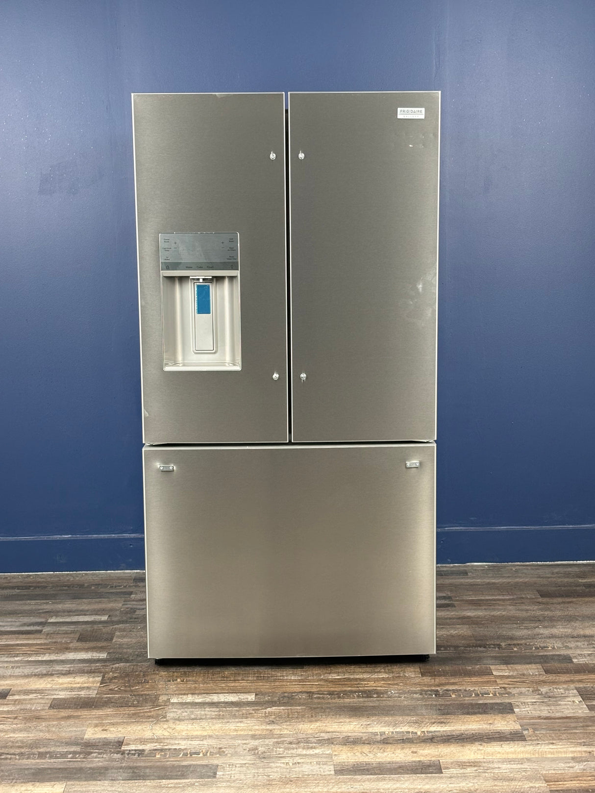 Frigidaire - 36 in. Gallery 28 cu. ft. Standard Depth French Door Refrigerator in Smudge-Proof Stainless Steel