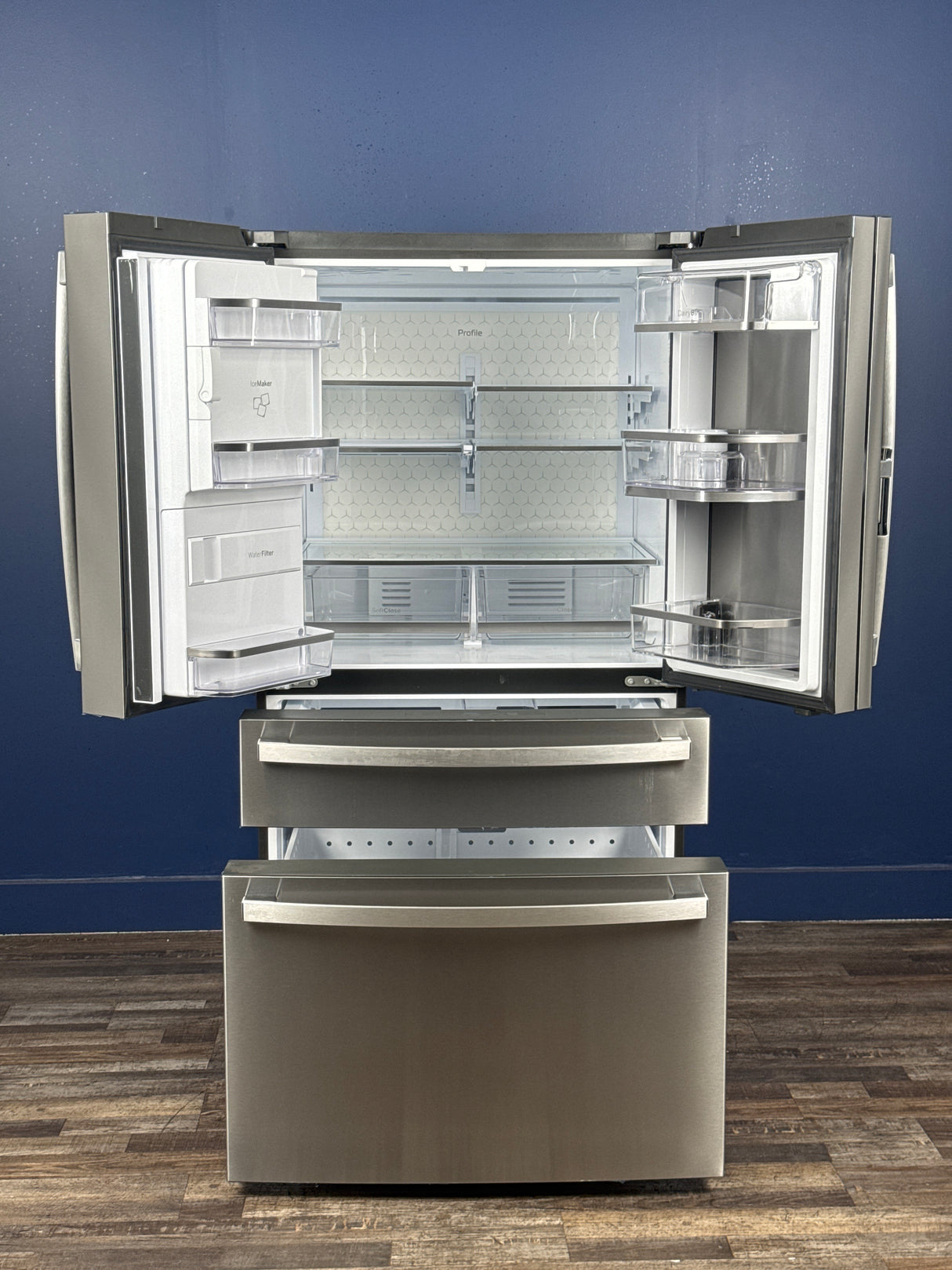 GE Profile - Profile 27.9 cu. ft. Smart 4-Door French Door Refrigerator with Door-in-Door in Fingerprint Resistant Stainless Steel