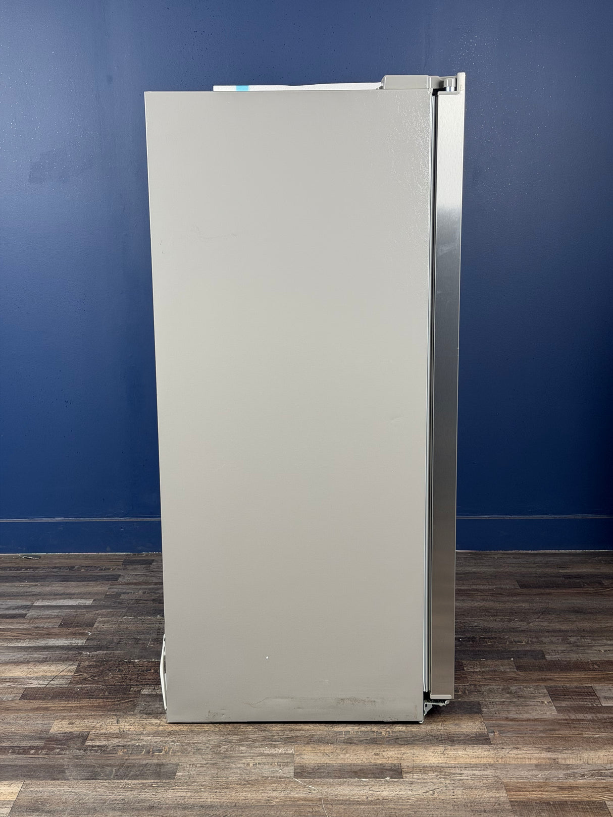 Frigidaire - 36 in. 26 cu. ft. Standard Depth Side-by-Side Refrigerator in Stainless Steel with CrispSeal Crispers