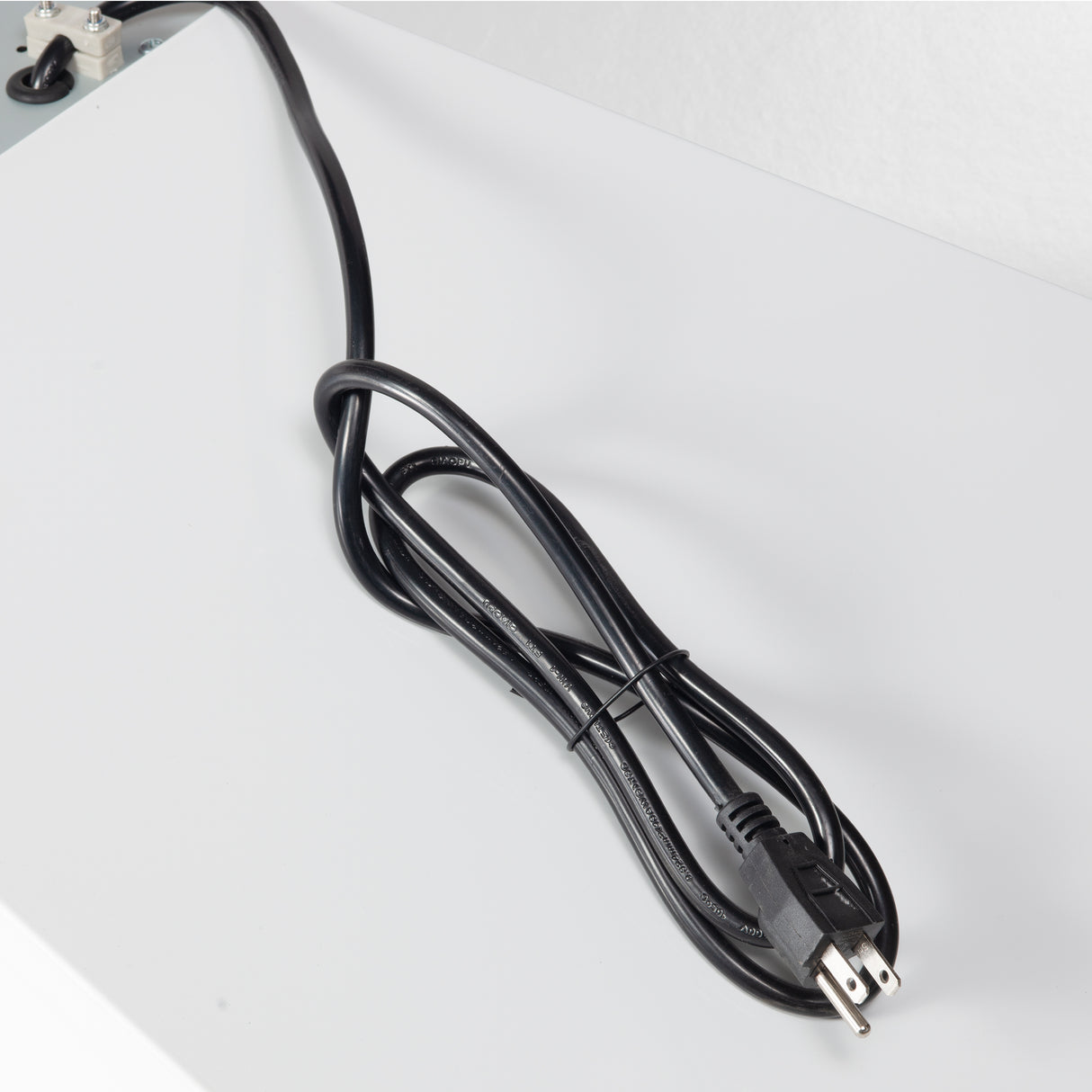 Forno Aria 60 Inch Wall-Mounted Range Hood in White