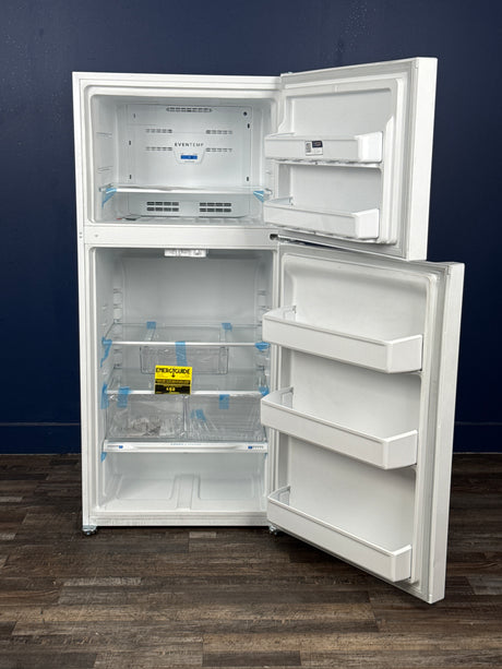 Frigidaire - 30 in. 18.3 cu. ft. Garage Ready Top Freezer Refrigerator in White, ENERGY STAR