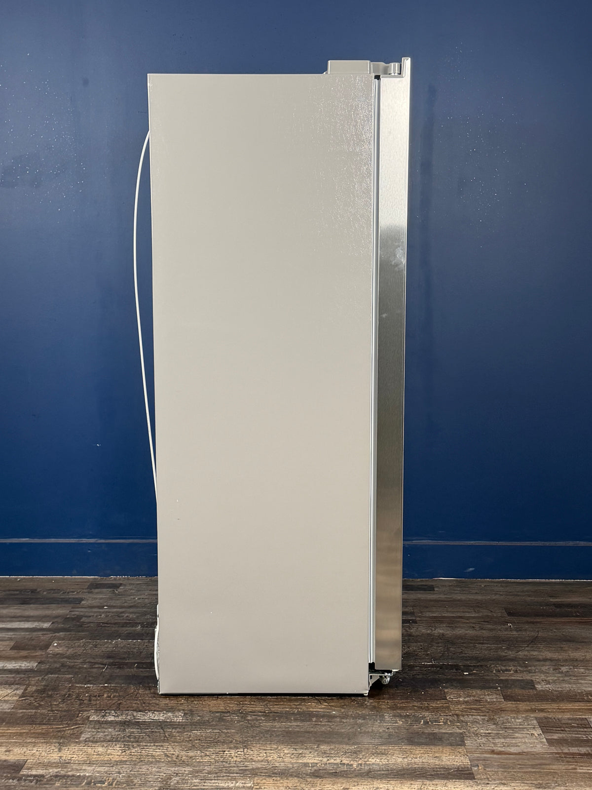Frigidaire - 36.1 in. 22.3 cu. ft. Counter Depth Side-by-Side Refrigerator in Stainless Steel