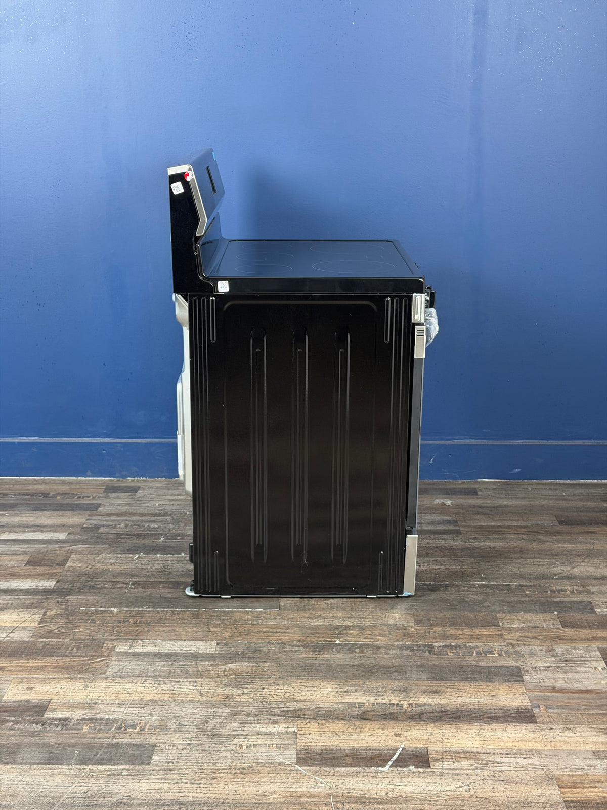 Frigidaire - 30 in. 5 Element Freestanding Electric Range in Stainless Steel with Dual Expandable Element and Quick Boil