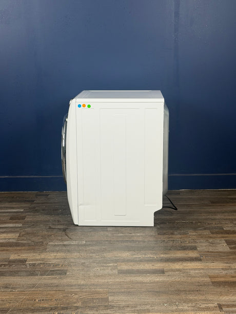 Electrolux - 8 cu. ft. White Front Load Perfect Steam Gas Dryer with LuxCare Dry and Instant Refresh