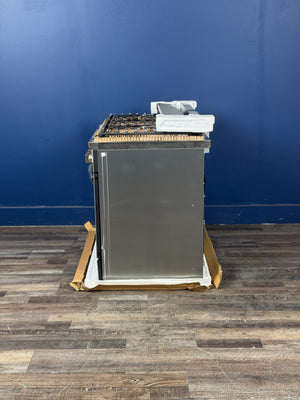 Frigidaire - Gallery 36 in. 6-Burner Slide-In Gas Range in Stainless Steel with Total Convection and Air Fry
