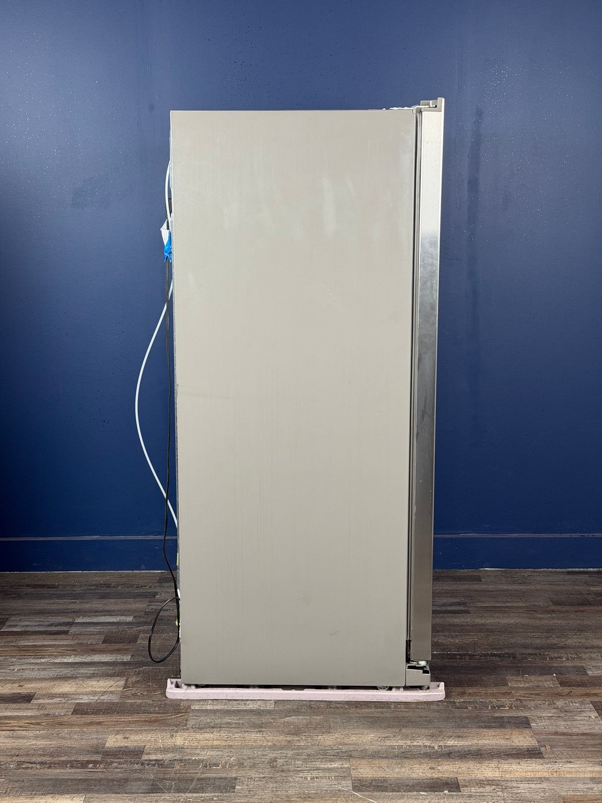 Whirlpool - 24.6 cu. ft. Side by Side Refrigerator in Monochromatic Stainless Steel