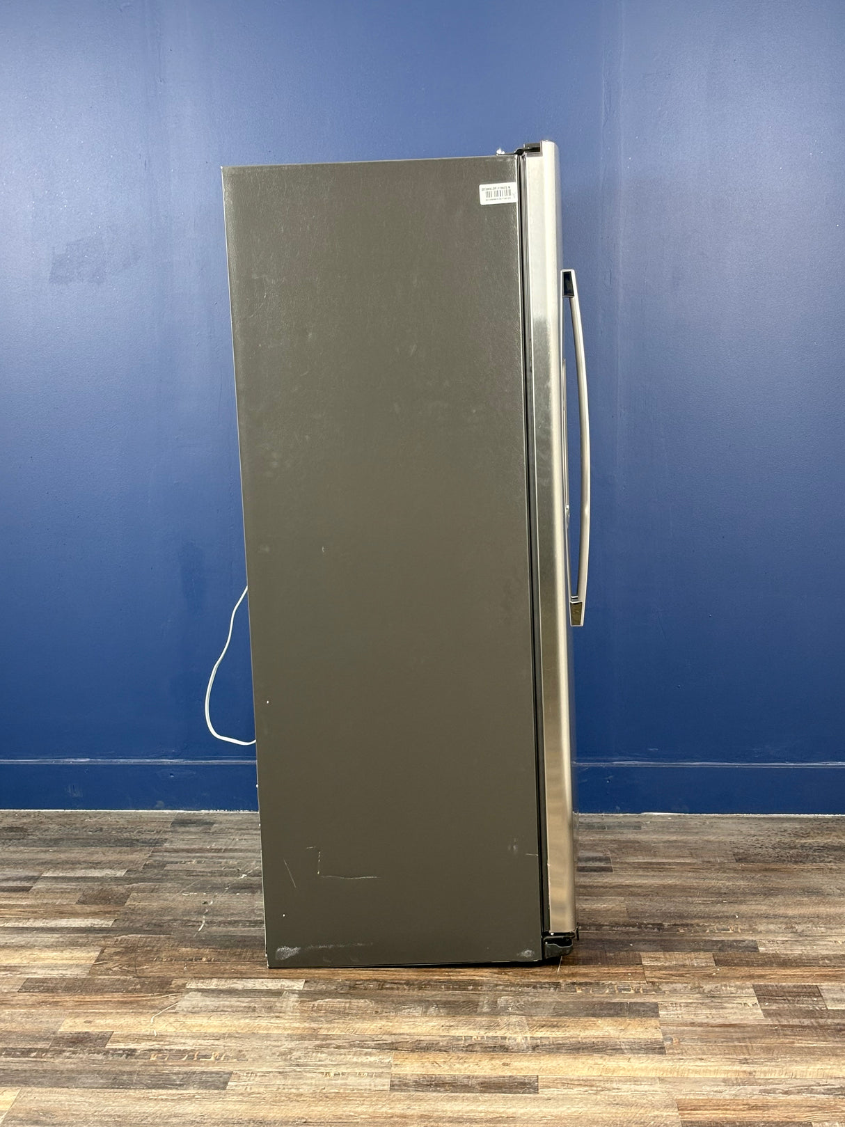 GE - 21.8 cu. ft. Side by Side Refrigerator in Fingerprint Resistant Stainless Steel, Counter Depth