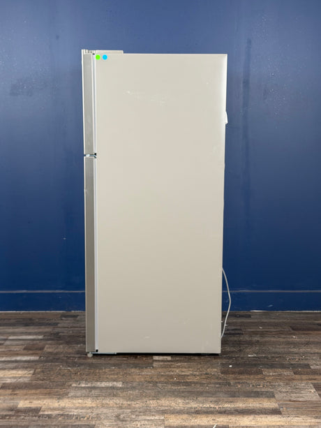 Frigidaire - 28 in. 18 cu. ft. Top Freezer Refrigerator in Fingerprint-Resistant Stainless Look, ENERGY STAR