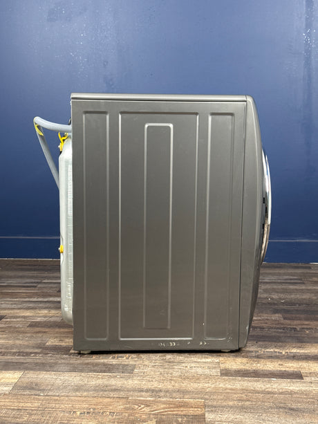 Electrolux - 4.4 cu. ft. Front Load Washer with LuxCare in White