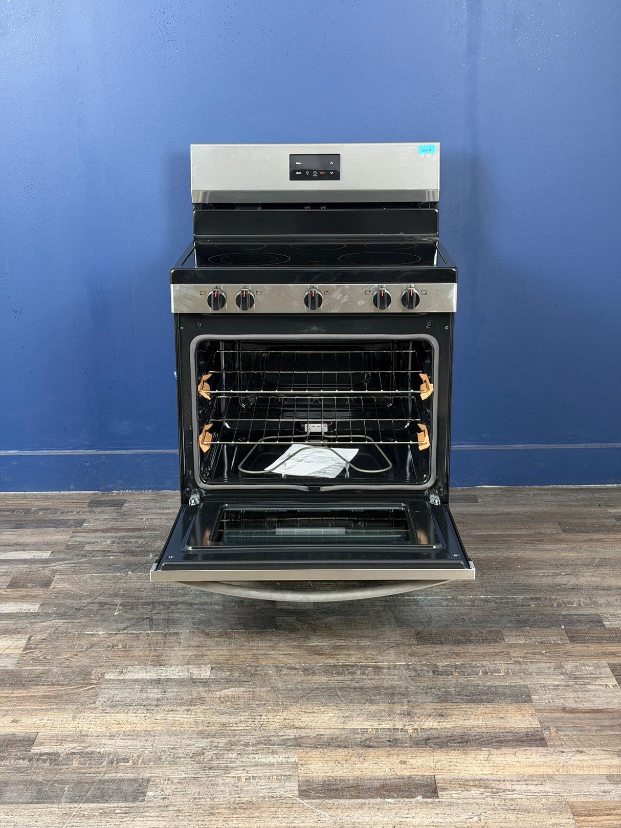 Frigidaire - 30 in. 5 Element Freestanding Electric Range in Stainless Steel with Dual Expandable Element and Quick Boil