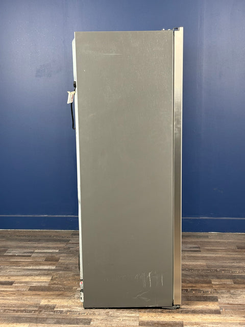 Frigidaire - Professional 19 cu. ft. Single Door Frost Free Upright Freezer in Smudge-Proof Stainless Steel, ENERGY STAR