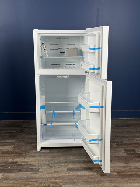 Frigidaire - 27.6 in. 14 cu. ft. Frost Free Top Freezer Refrigerator in White with EvenTemp Cooling System