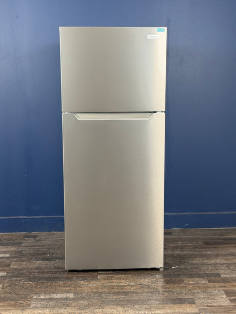 Frigidaire - 28 in. 18 cu. ft. Top Freezer Refrigerator in Fingerprint-Resistant Stainless Look, ENERGY STAR